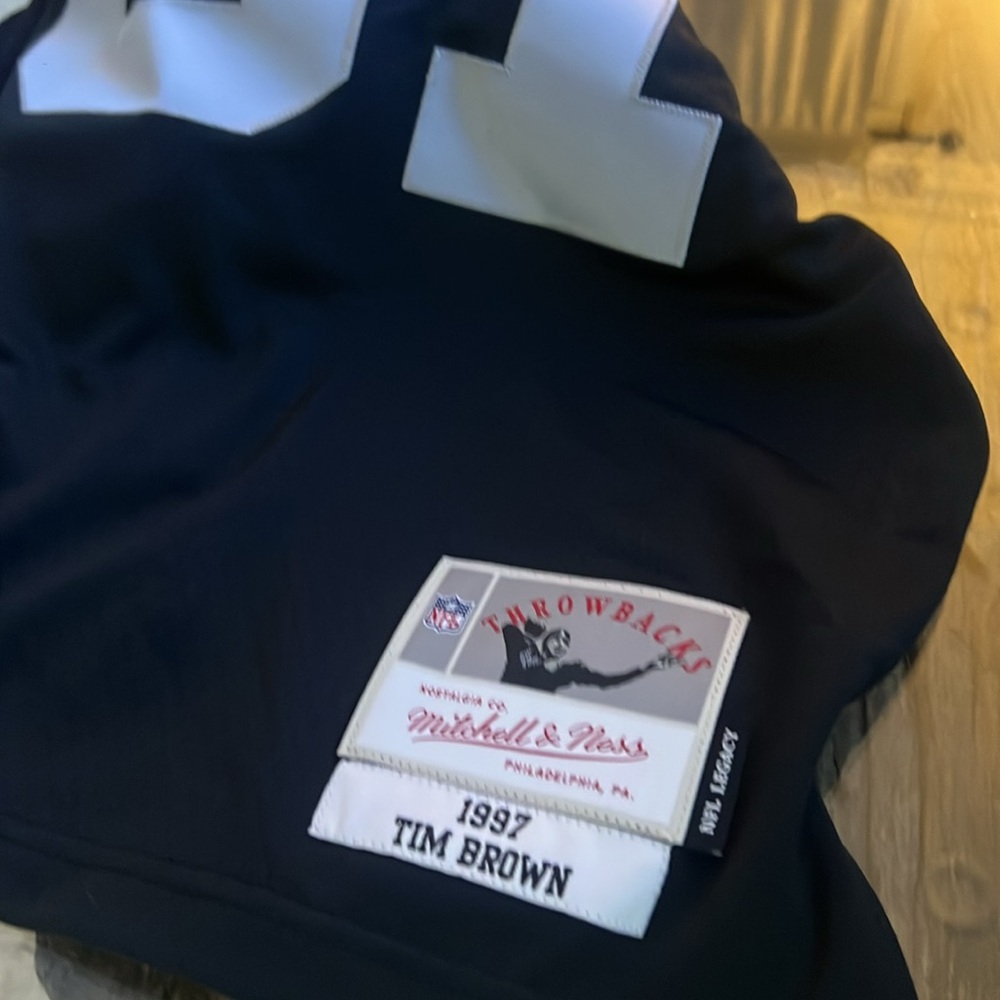 Mitchell & Ness - Picture 4 of 5